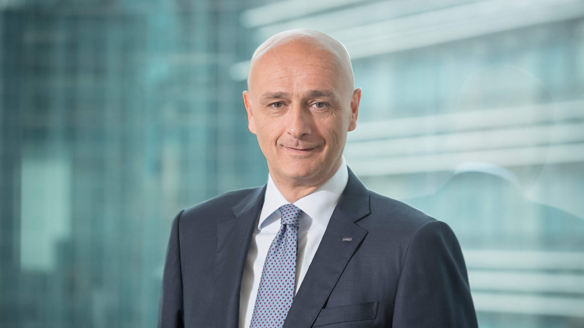Edoardo Podestá, Chief Operations Officer (COO) ของสายงานธุรกิจของ DACHSER Air & Sea Logistics Edoardo Podestá, Chief Operations Officer (COO) ของสายงานธุรกิจของ DACHSER Air & Sea Logistics